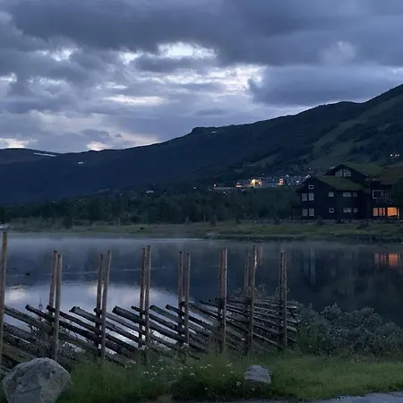 Geilotunet - Perfekt Beliggenhet, Sentralt, Langs Elven, 6 Personer