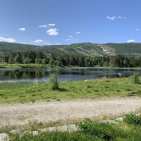 Geilotunet - Perfekt Beliggenhet, Sentralt, Langs Elven, 6 Personer Apartment