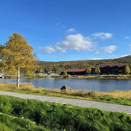 Apartment Geilotunet - Perfekt Beliggenhet, Sentralt, Langs Elven, 6 Personer Geilo